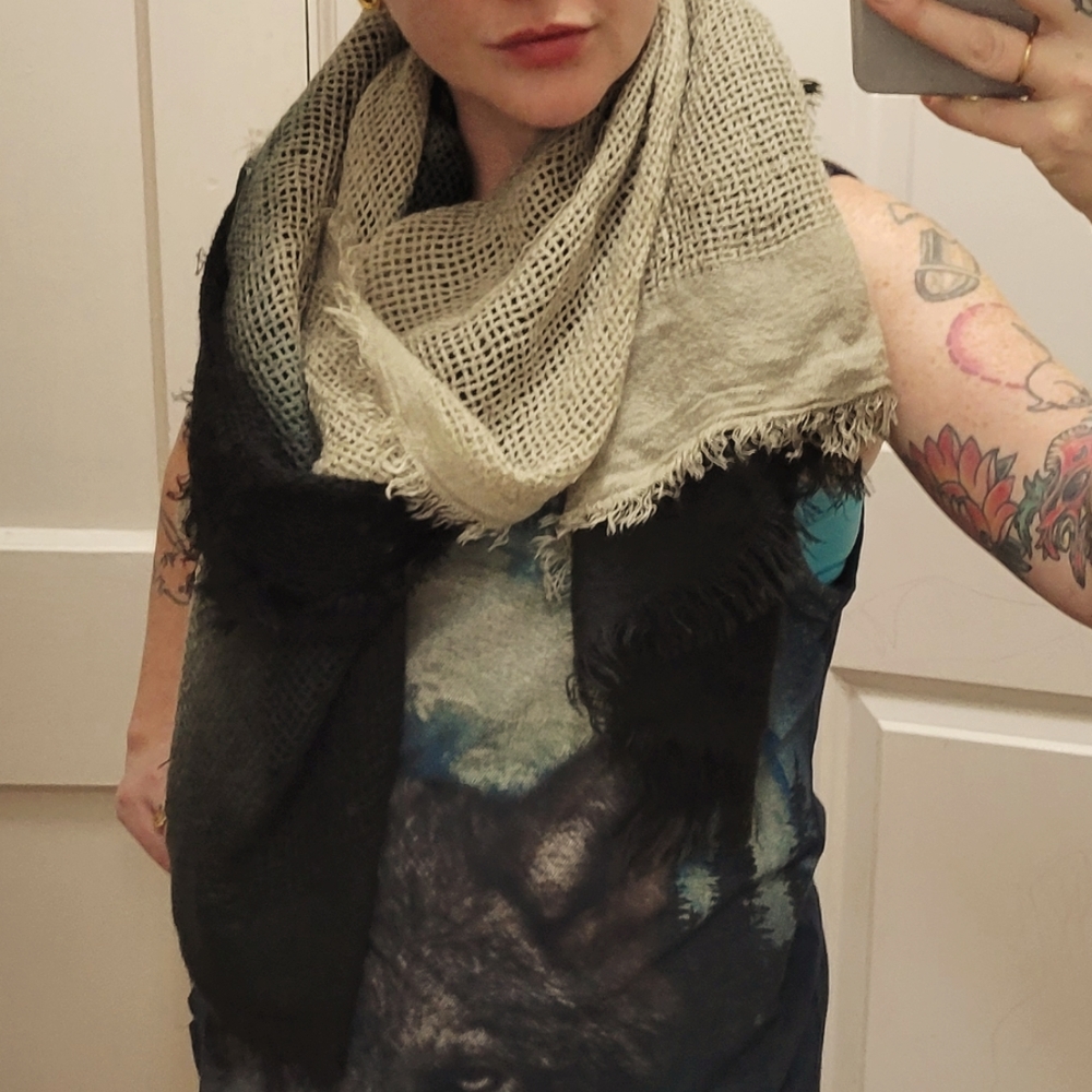 Mossimo Dip Dye Ombre Open Knit Wide Frayed Hem Goth Wrap Scarf